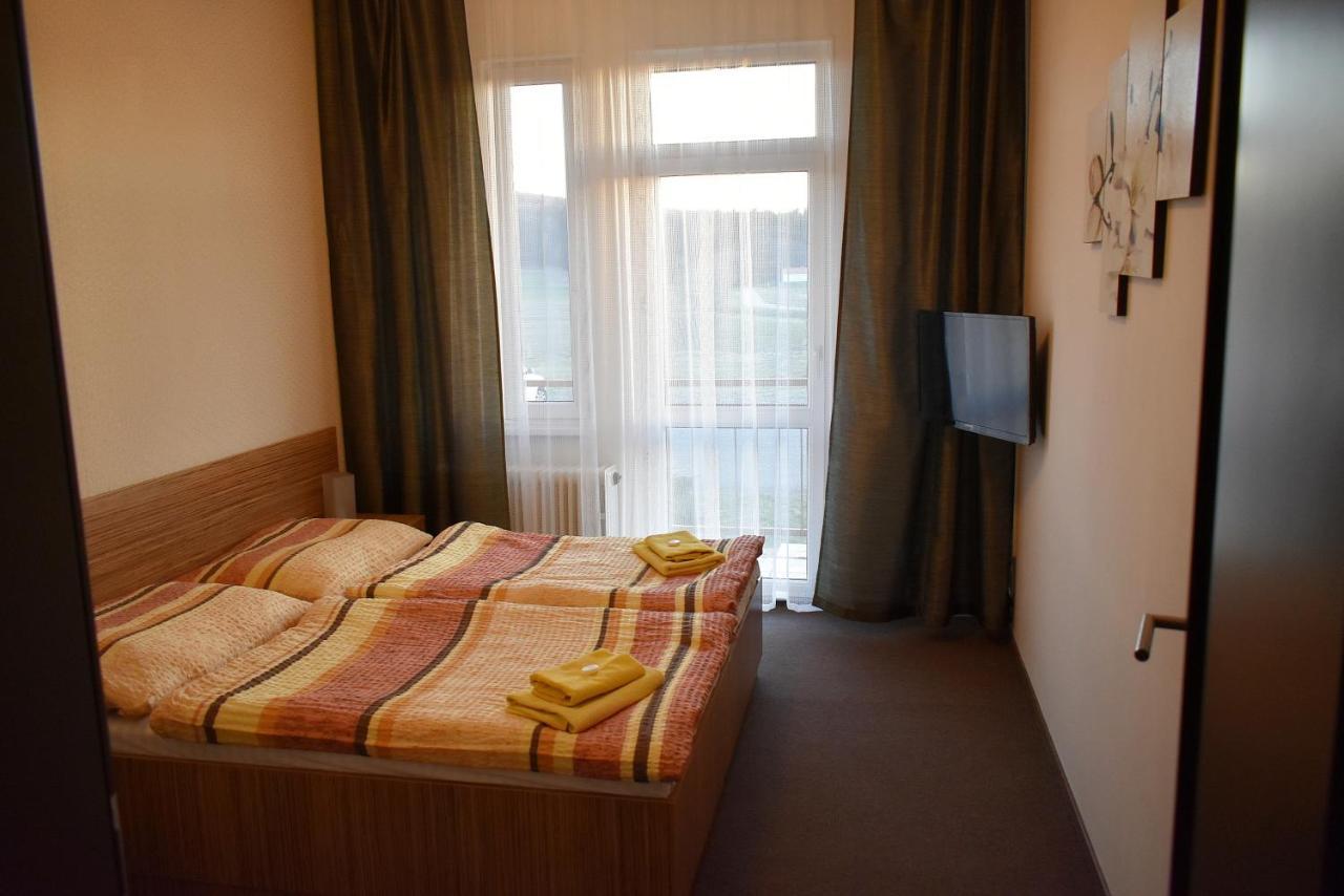 Hotel Vrchovina Подоми Экстерьер фото
