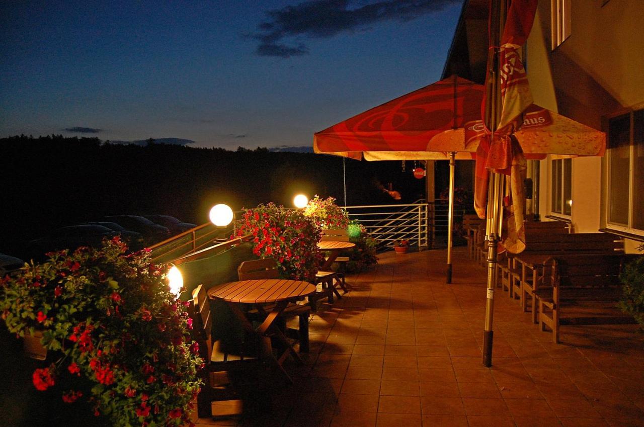 Hotel Vrchovina Подоми Экстерьер фото