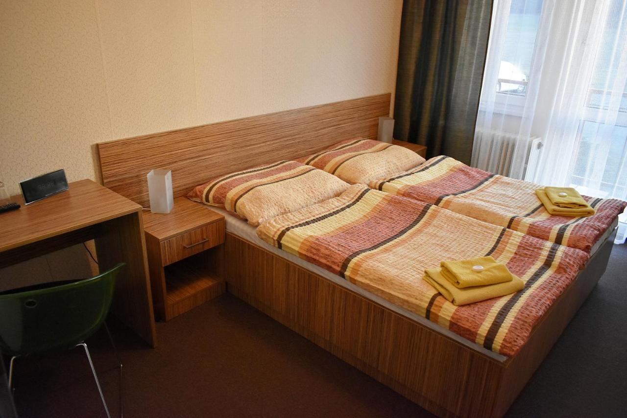 Hotel Vrchovina Подоми Экстерьер фото